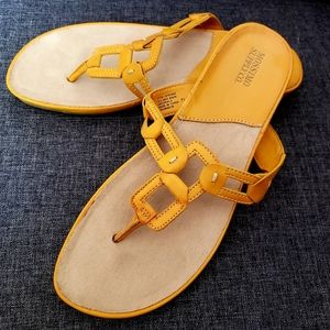 Women's sandals